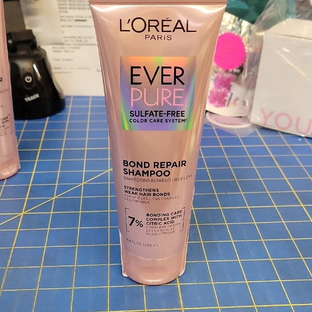 L'Oreal Ever Pure Sulfate-Free Bond Repair Shampoo 200ml New Tube